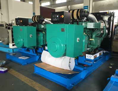 柴油發(fā)電機(jī)電壓調(diào)節(jié)器與設(shè)備穩(wěn)壓器一樣嗎？